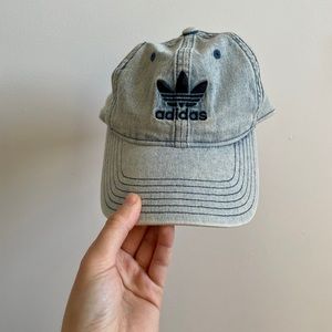 Adidas women’s fitted baseball hat